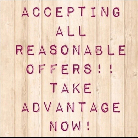 𝅺i accept most reasonable offers! - Picture 1 of 2